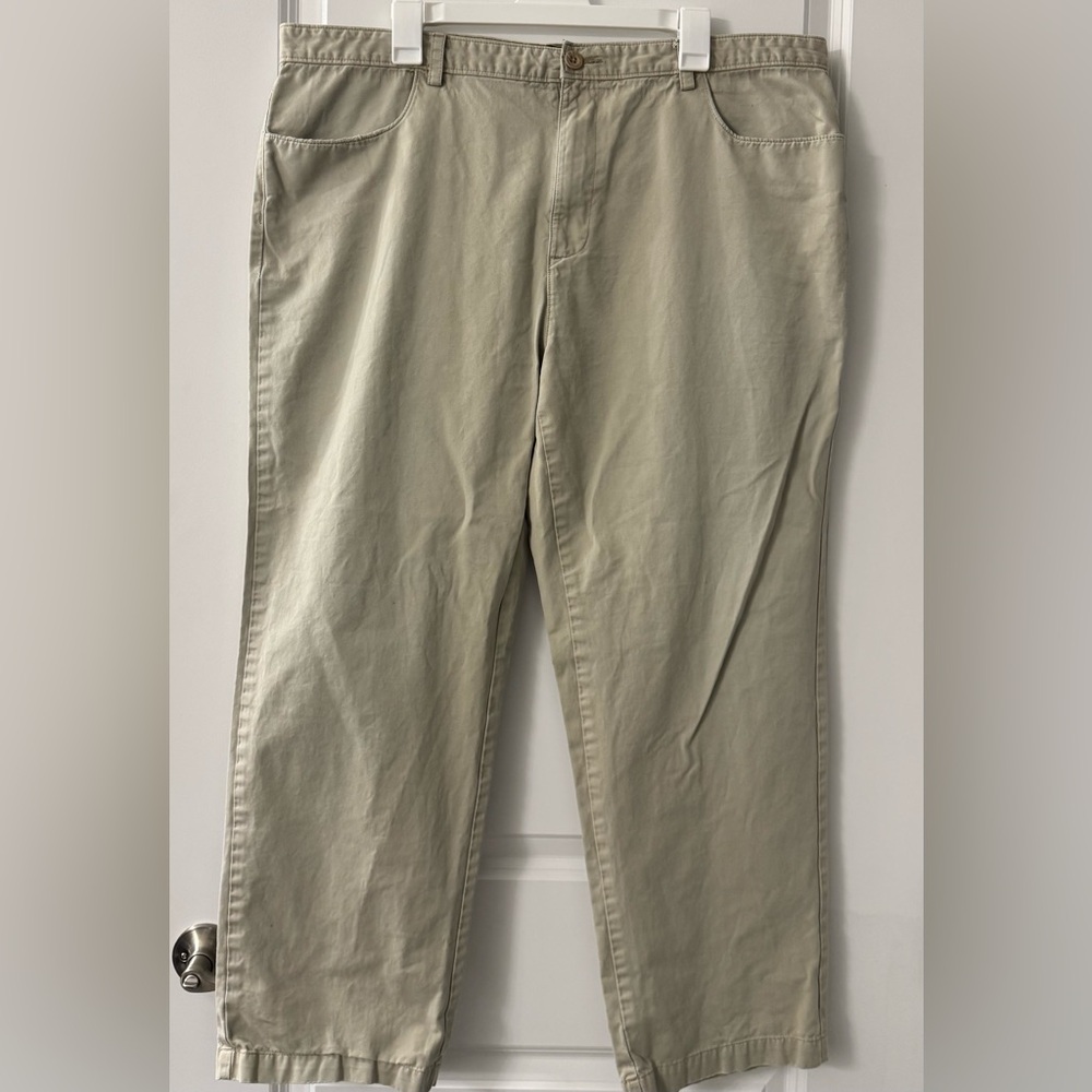 #725 - Calvin Klein Beige Soft 100% Cotton Chino Flat Front Straight Leg Pants